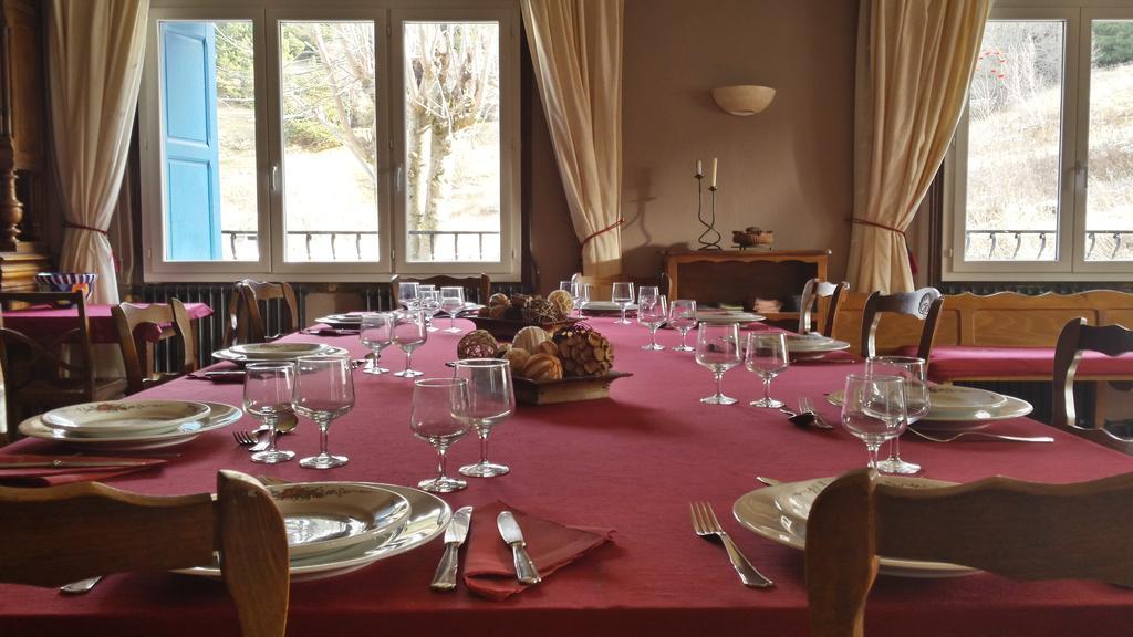 Mouli Del Riu Bed & Breakfast Saint Pierre dels Forcats Bagian luar foto