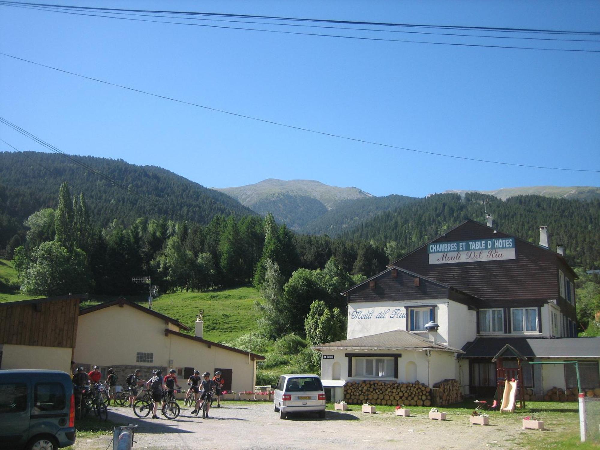 Mouli Del Riu Bed & Breakfast Saint Pierre dels Forcats Bagian luar foto