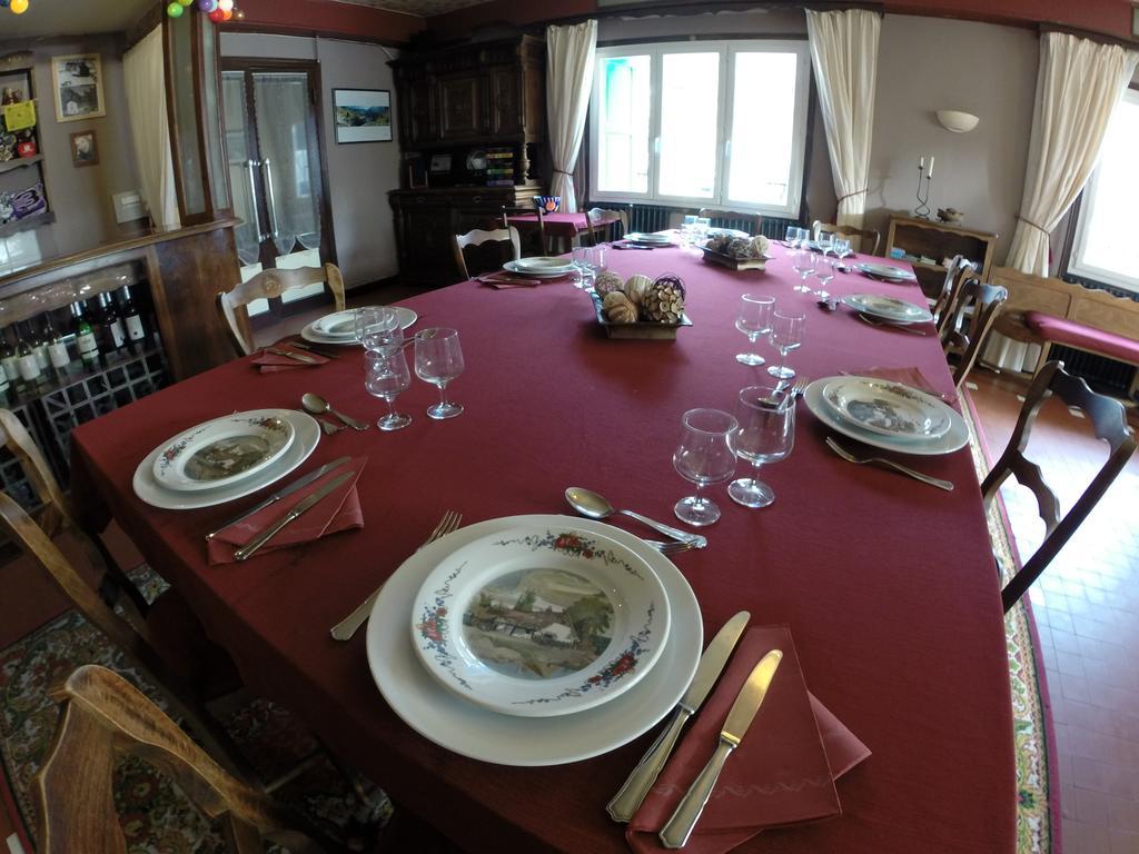 Mouli Del Riu Bed & Breakfast Saint Pierre dels Forcats Bagian luar foto