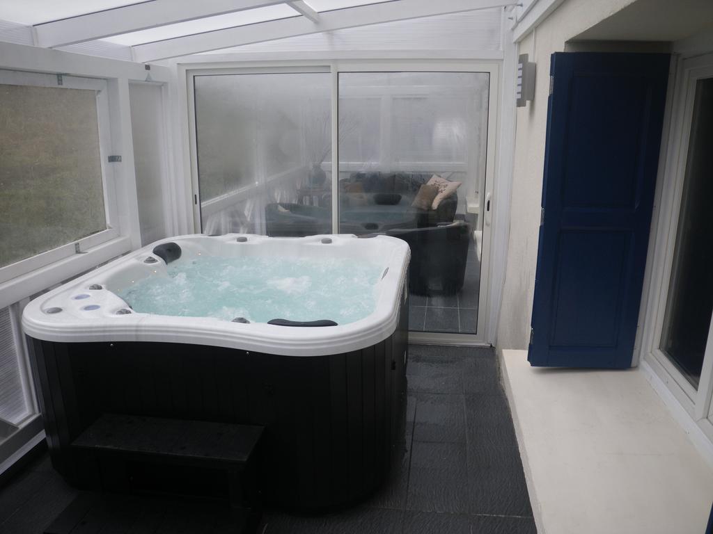 Mouli Del Riu Bed & Breakfast Saint Pierre dels Forcats Bagian luar foto